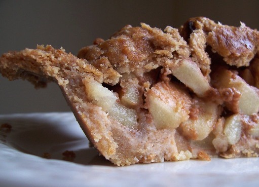 Honey-Sweetened Apple Pie with Spelt Crust