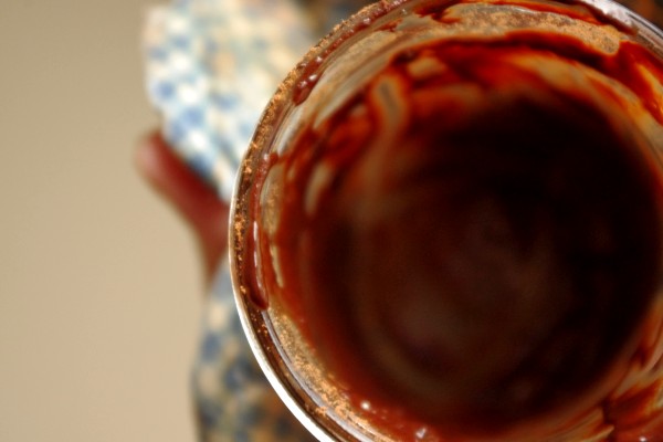How to Make Honey-Sweetened Chocolate