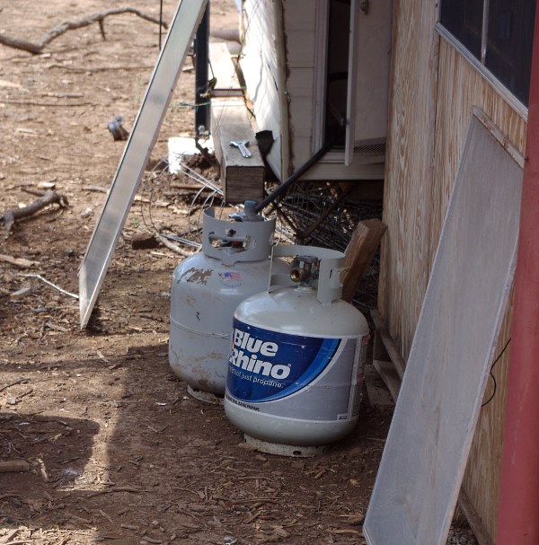 A Day Without Propane (introducing the solar oven)