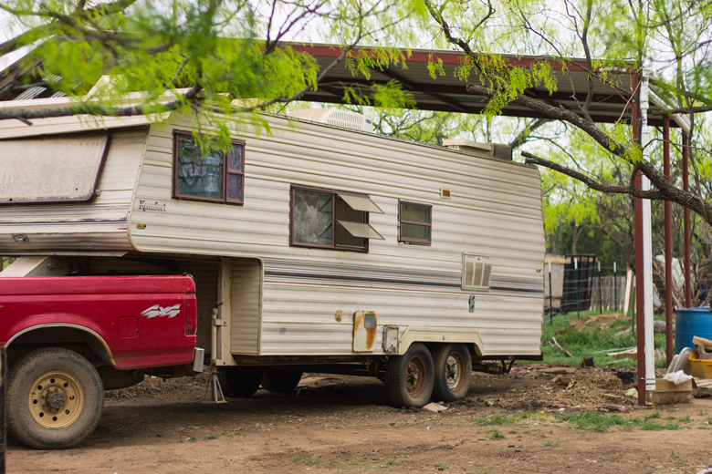 camper-barn